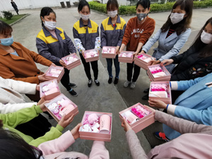 Happy Women's Day,guess who is more beautiful!